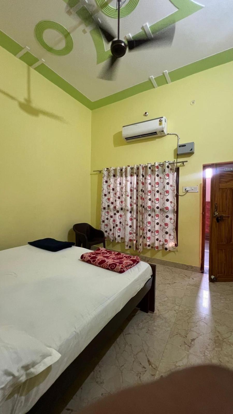 Hotel Vijay Palace Ayodhya ภายนอก รูปภาพ